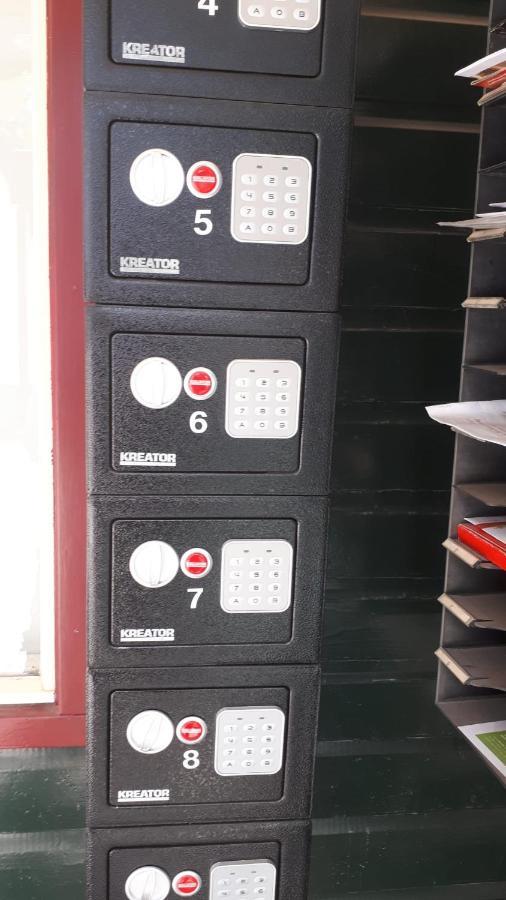 4-6 Personen F15 Alle Gemakken Voorzien Max Aantal Volwassen Personen Bedraagt 4 *